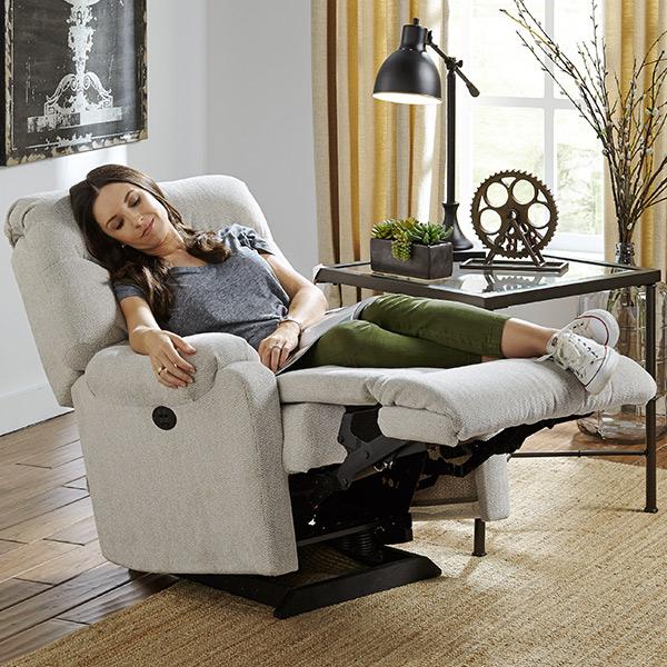SEDGEFIELD SPACE SAVER RECLINER- 9AW64