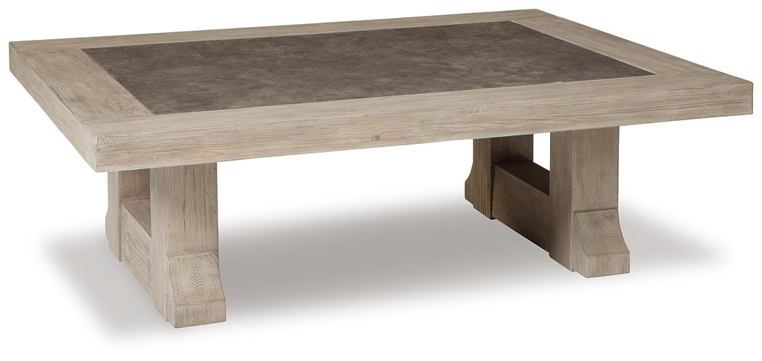 Hennington Table Set